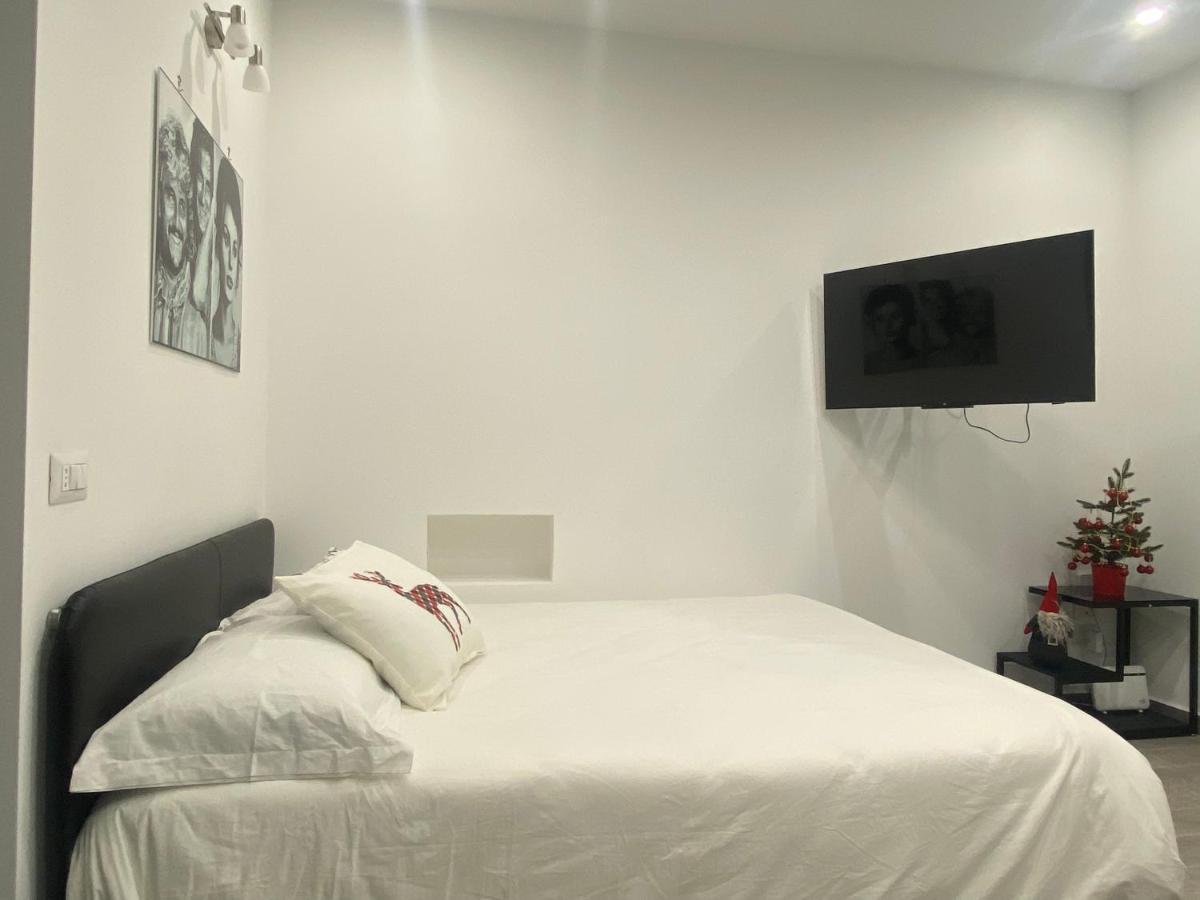 Ferienwohnung The Nest Of Via Toledo Neapel Exterior foto