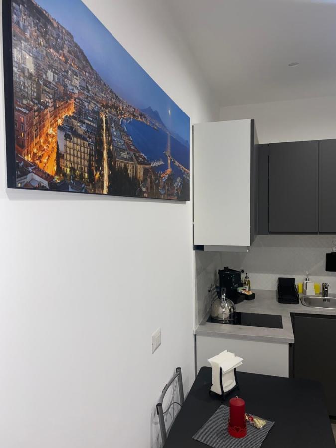 Ferienwohnung The Nest Of Via Toledo Neapel Exterior foto